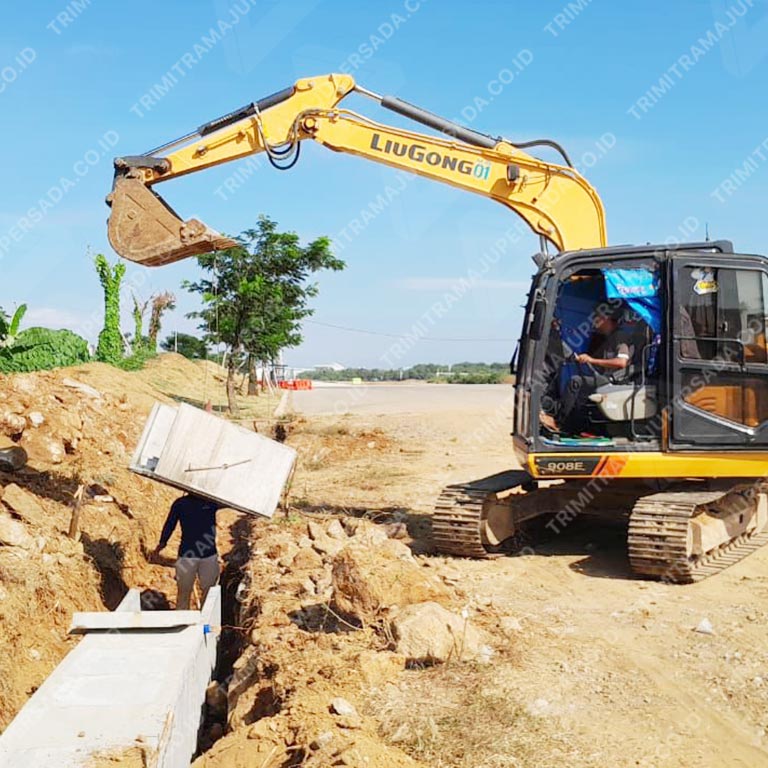 Project Pemasangan Saluran Drainase Uditch & Cover Uditch - Summarecon Mutiara Makassar